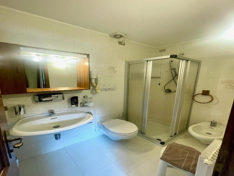 Hotel Biancaneve image