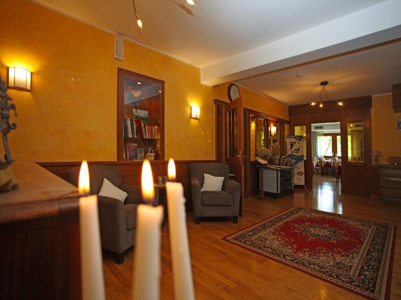 Hotel Biancaneve image