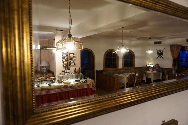 Hotel Biancaneve image