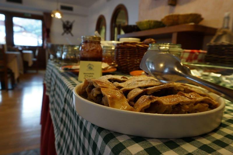 Hotel Biancaneve image