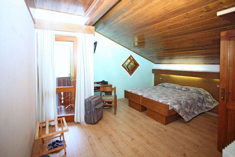 Hotel Biancaneve image