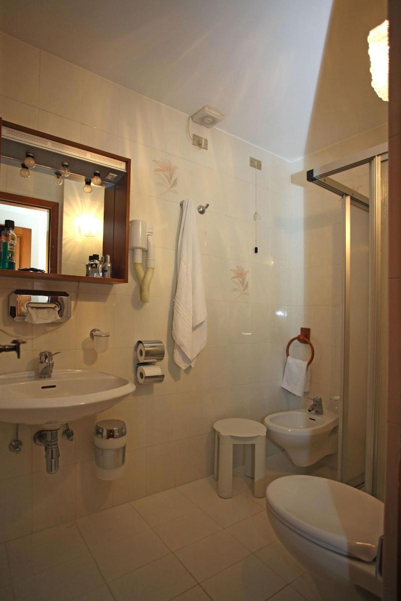 Hotel Biancaneve image
