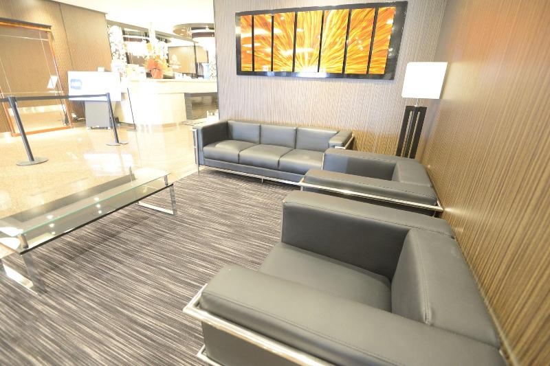 Apa Hotel Isehara-Ekimae image