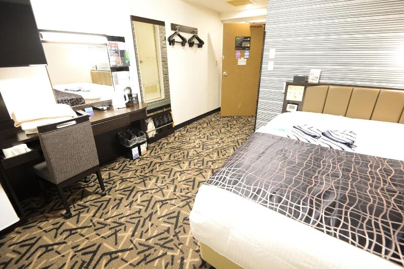 Apa Hotel Isehara-Ekimae image