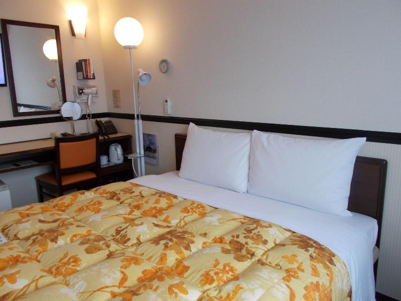 Toyoko Inn Niihama Ekimae image