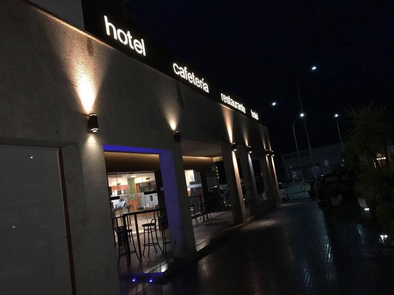 Hotel Moya image