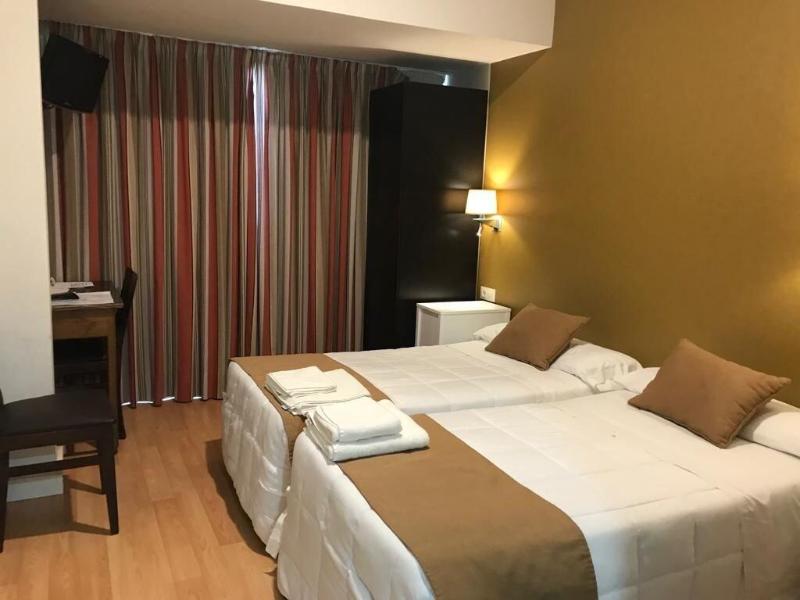 Hotel Moya image