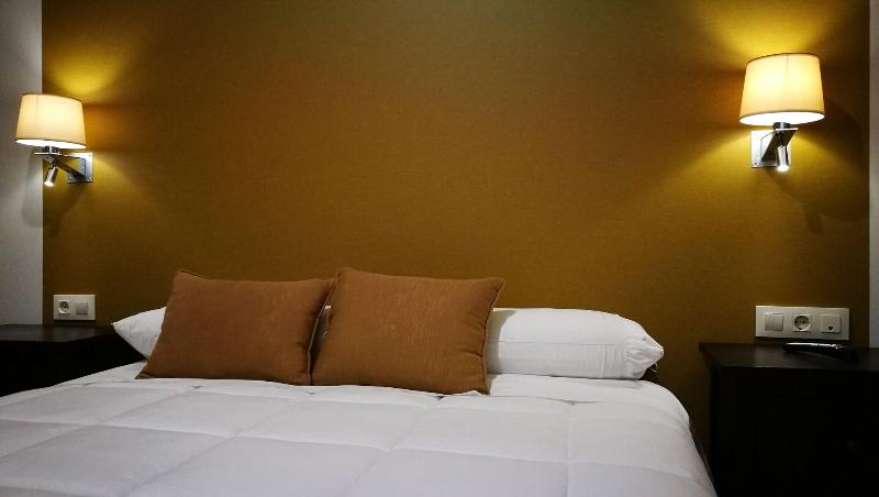 Hotel Moya image