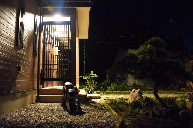 Japanese Style Hotel Fukurou Tei image