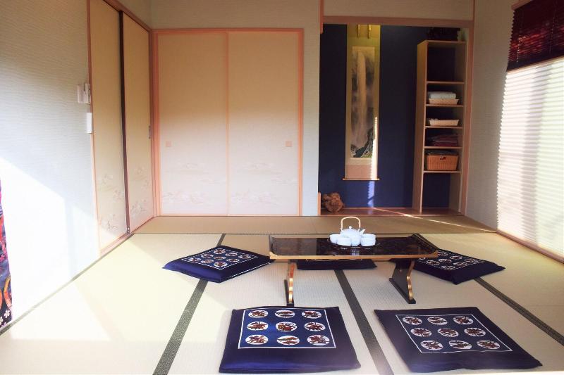 Japanese Style Hotel Fukurou Tei image