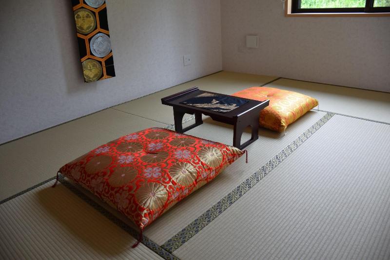 Japanese Style Hotel Fukurou Tei image