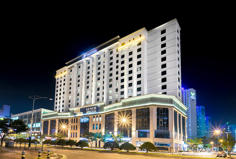 H Hotel Sejong City image