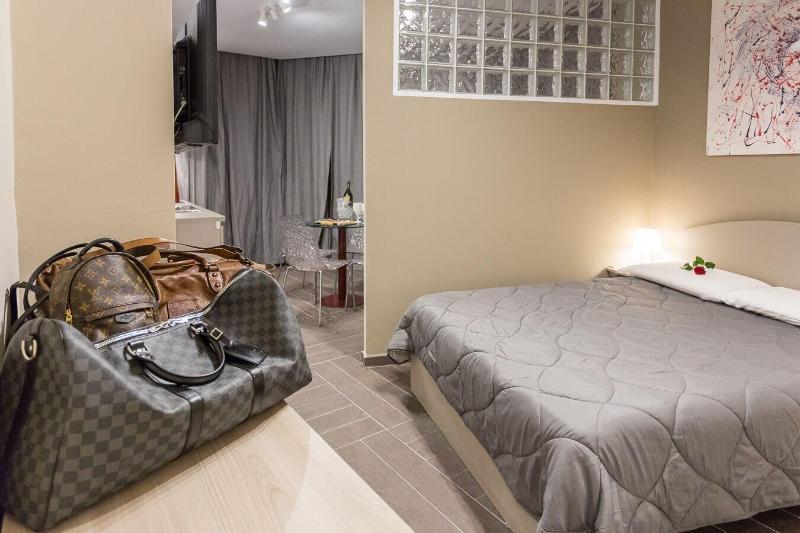 Hermoso Housing image