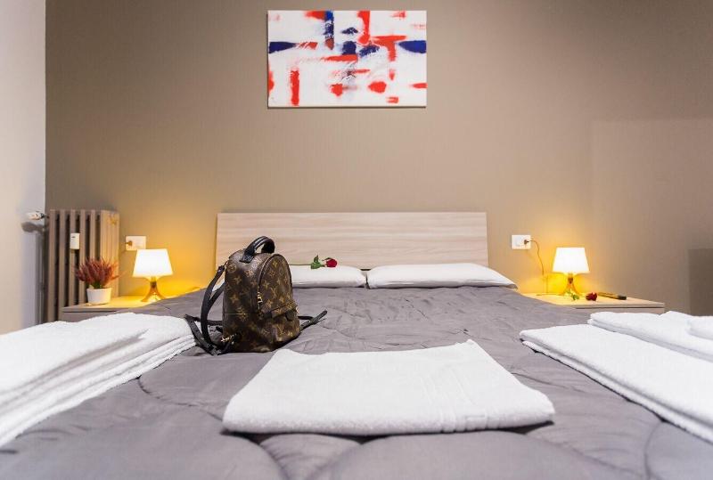 Hermoso Housing image