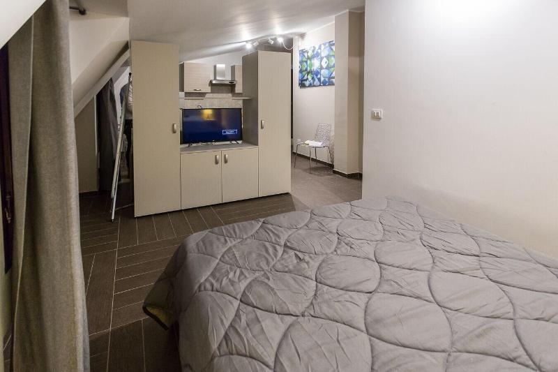 Hermoso Housing image