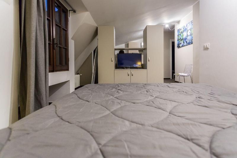 Hermoso Housing image