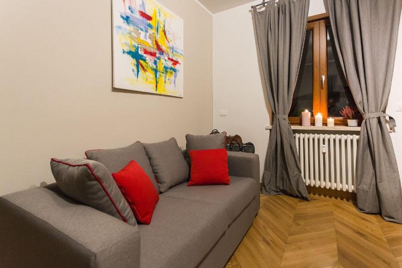 Hermoso Housing image