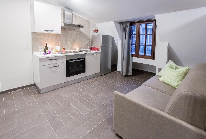 Hermoso Housing image