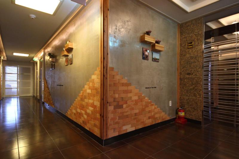 Time Hotel image
