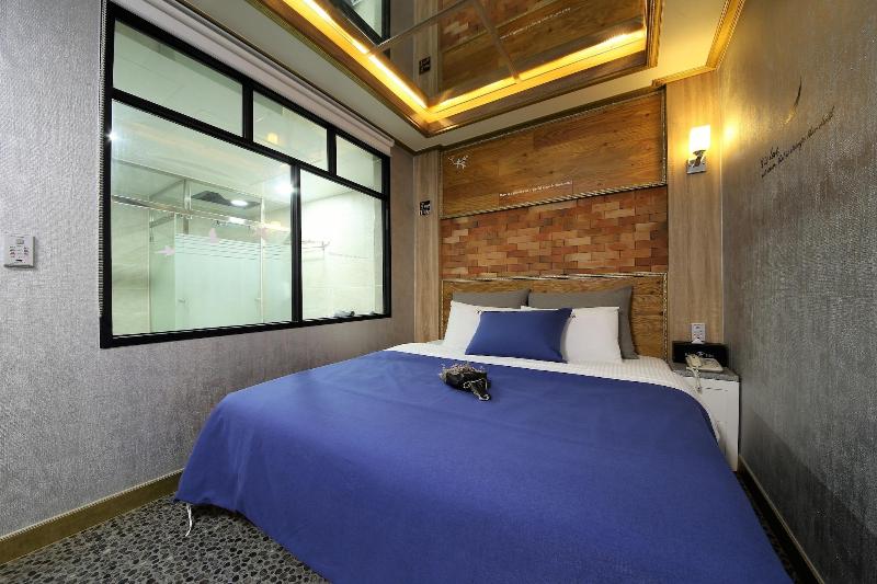 Time Hotel image