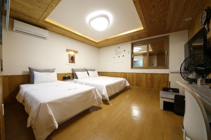 Time Hotel image