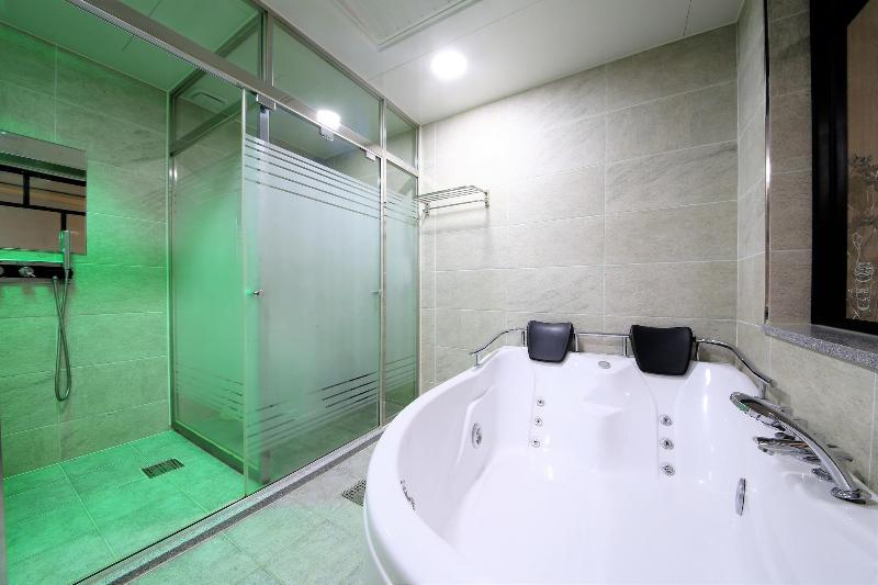 Time Hotel image