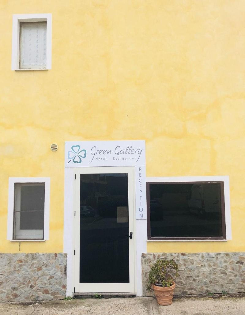 Green Gallery Hotel And Restaurant image