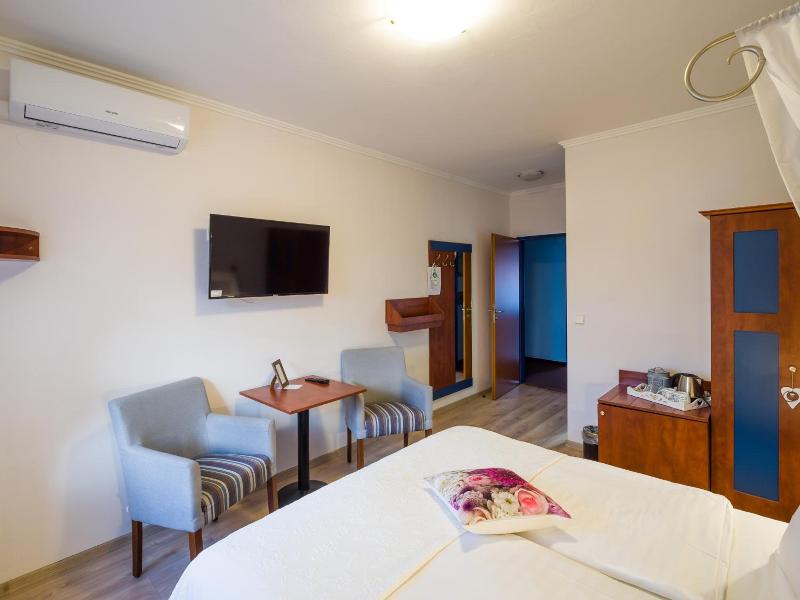 Hotel Bonsai Mikulov image