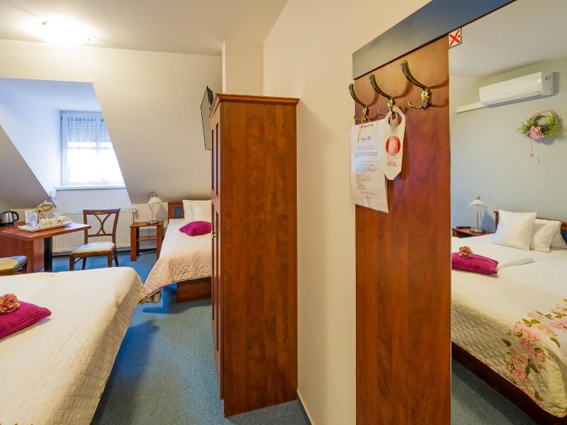 Hotel Bonsai Mikulov image