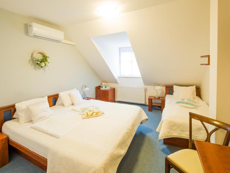 Hotel Bonsai Mikulov image