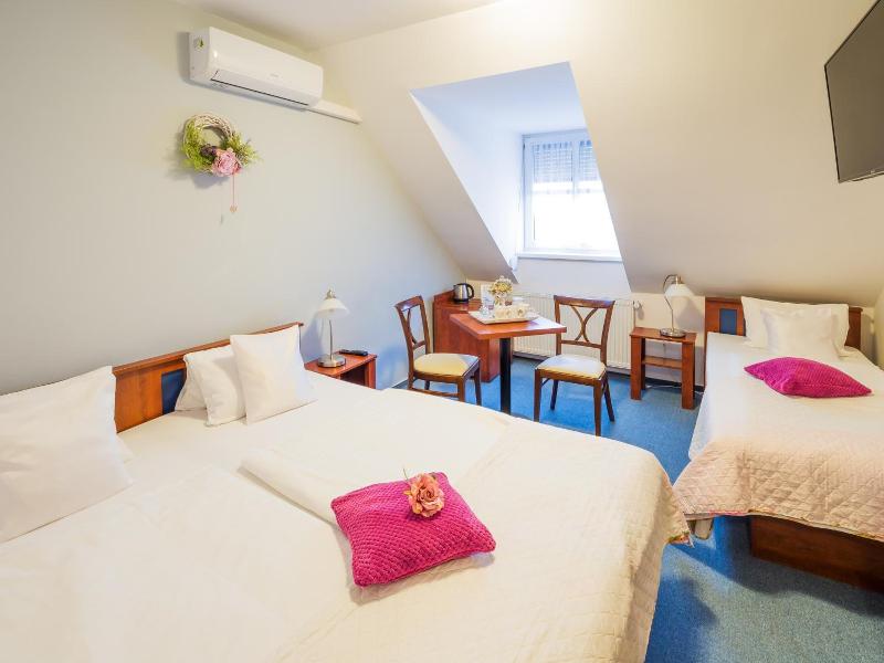 Hotel Bonsai Mikulov image