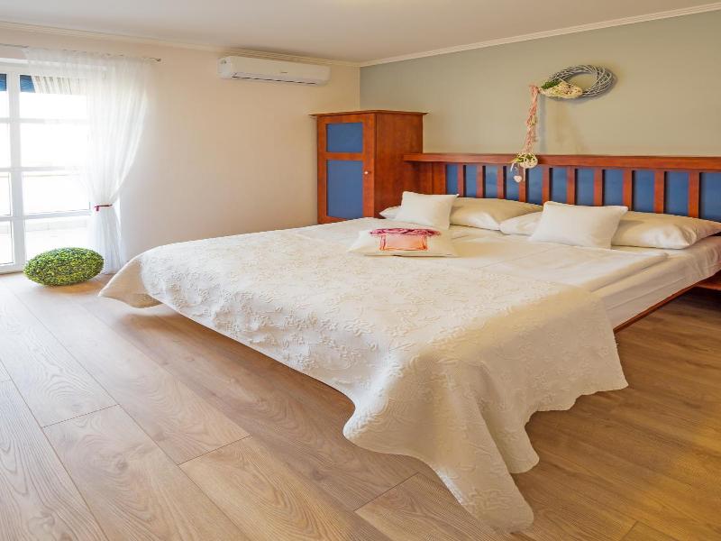 Hotel Bonsai Mikulov image