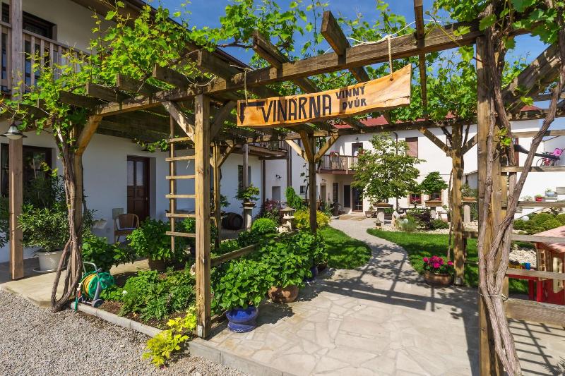 Hotel Bonsai Mikulov image