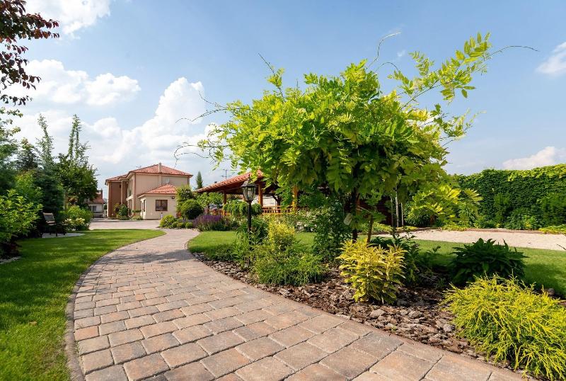 Apartmanovy dom Villa Ephélia