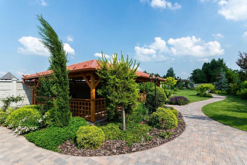 Apartmanovy dom Villa Ephélia
