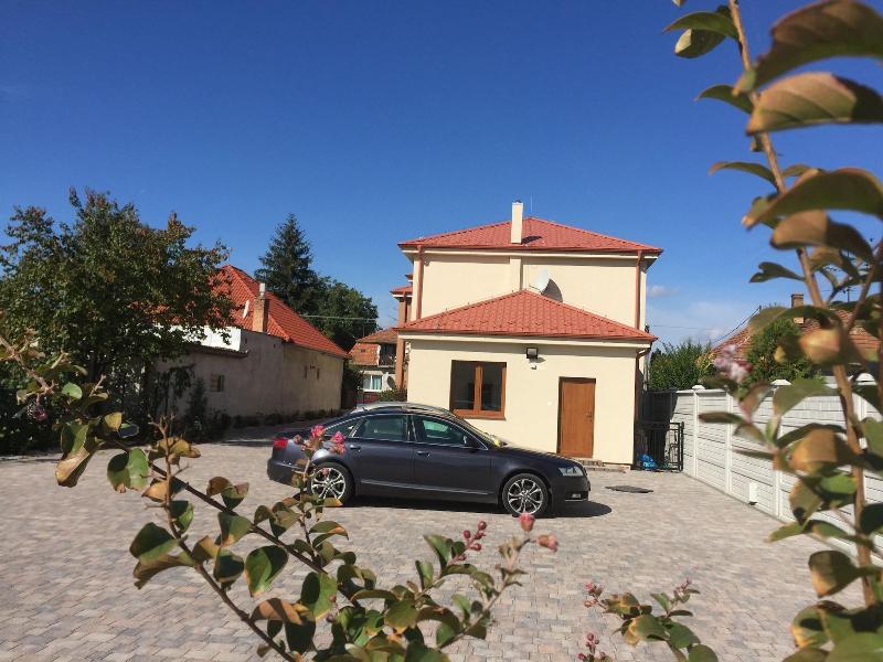 Apartmanovy dom Villa Ephélia