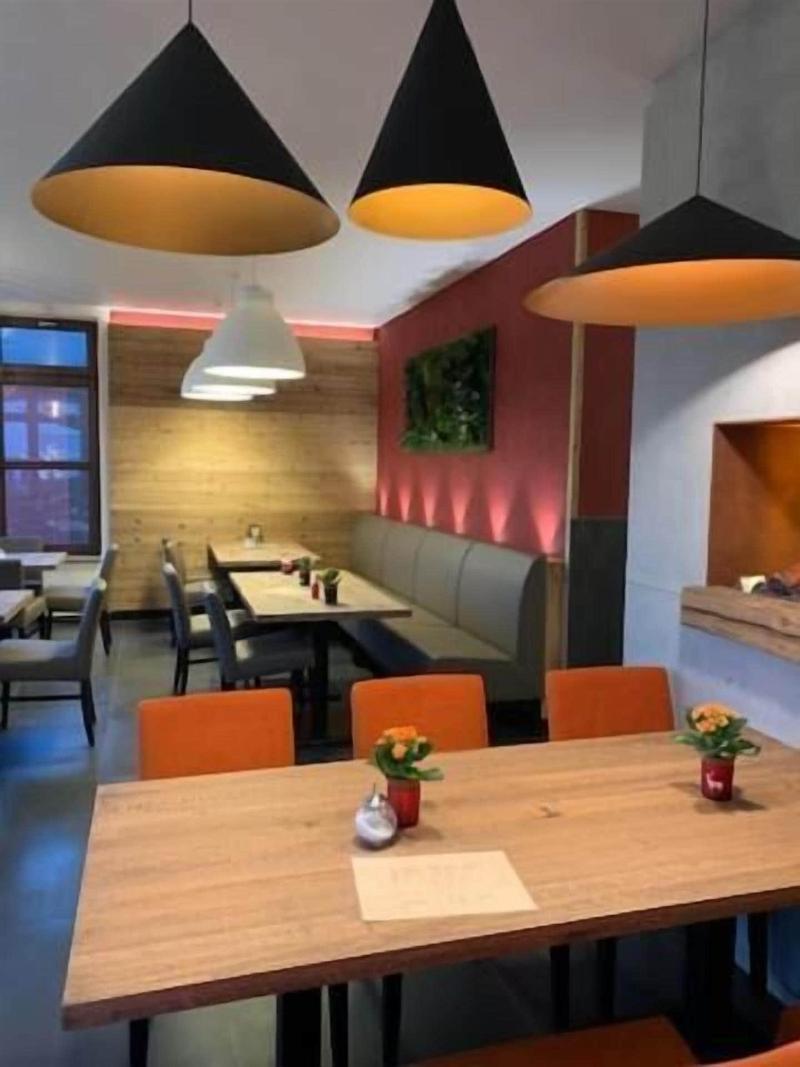Hotel Maxdorfer Hof image