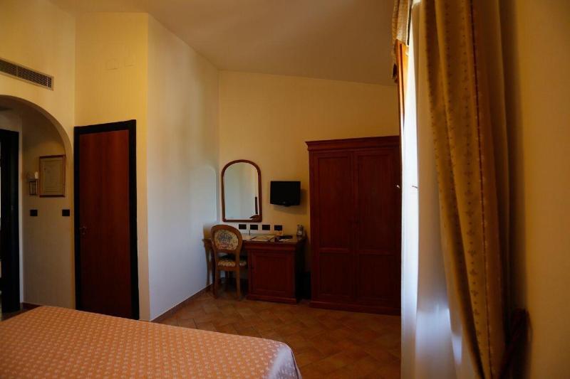 Hotel Castello Di Septe image
