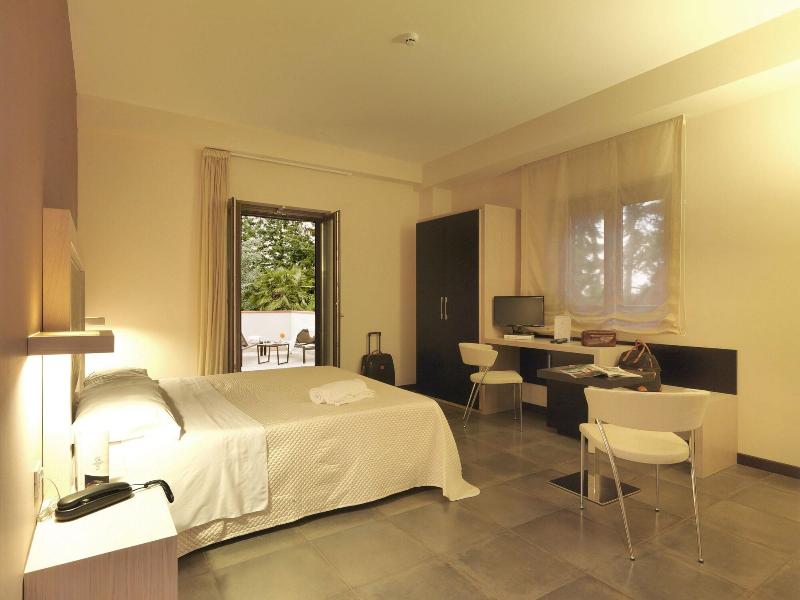 Hotel Castagneto image
