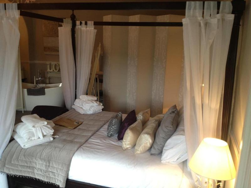 The Castle House Luxury Bed & Breakfast image
