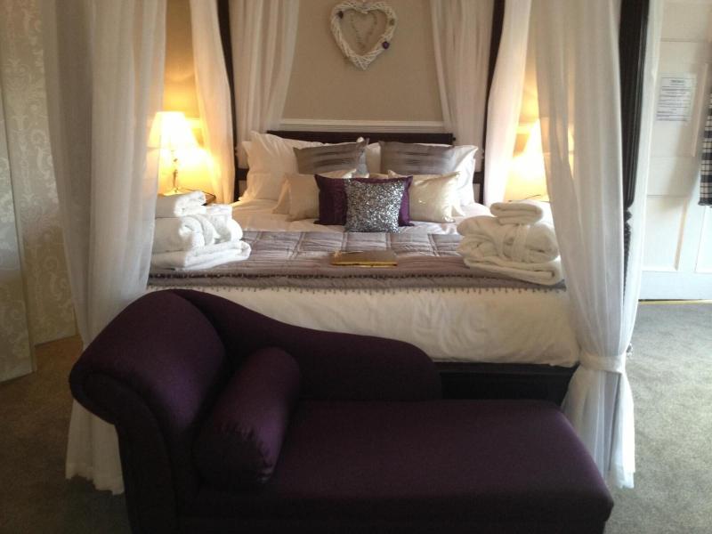 The Castle House Luxury Bed & Breakfast image