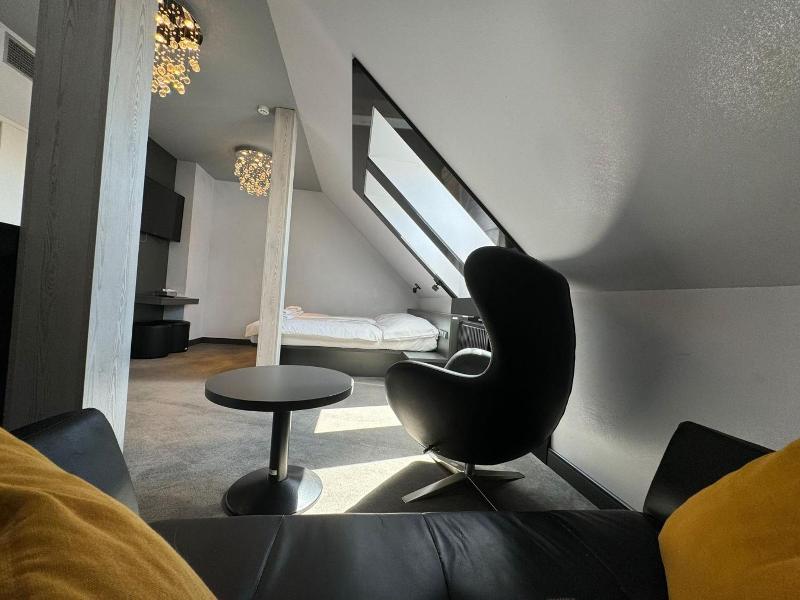 Hotel Grand image