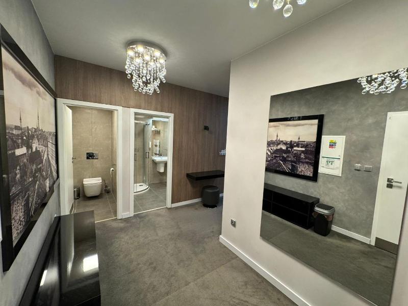Hotel Grand image