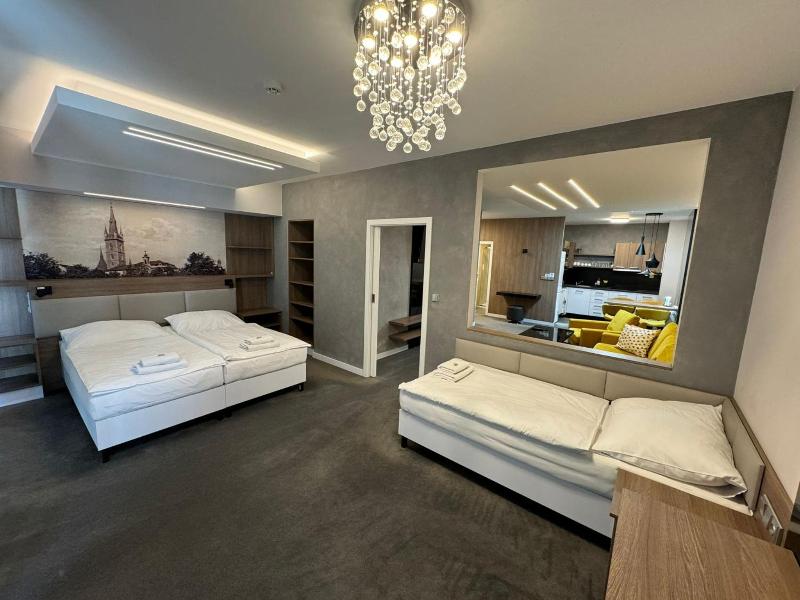 Hotel Grand image