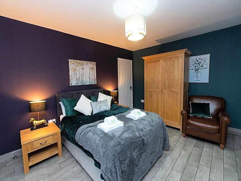 Ancient Unicorn Inn image