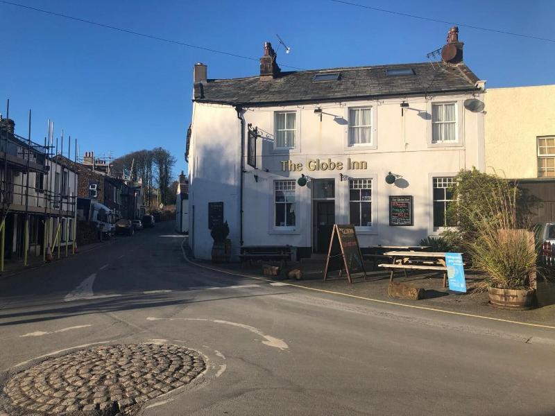 The Globe Inn image