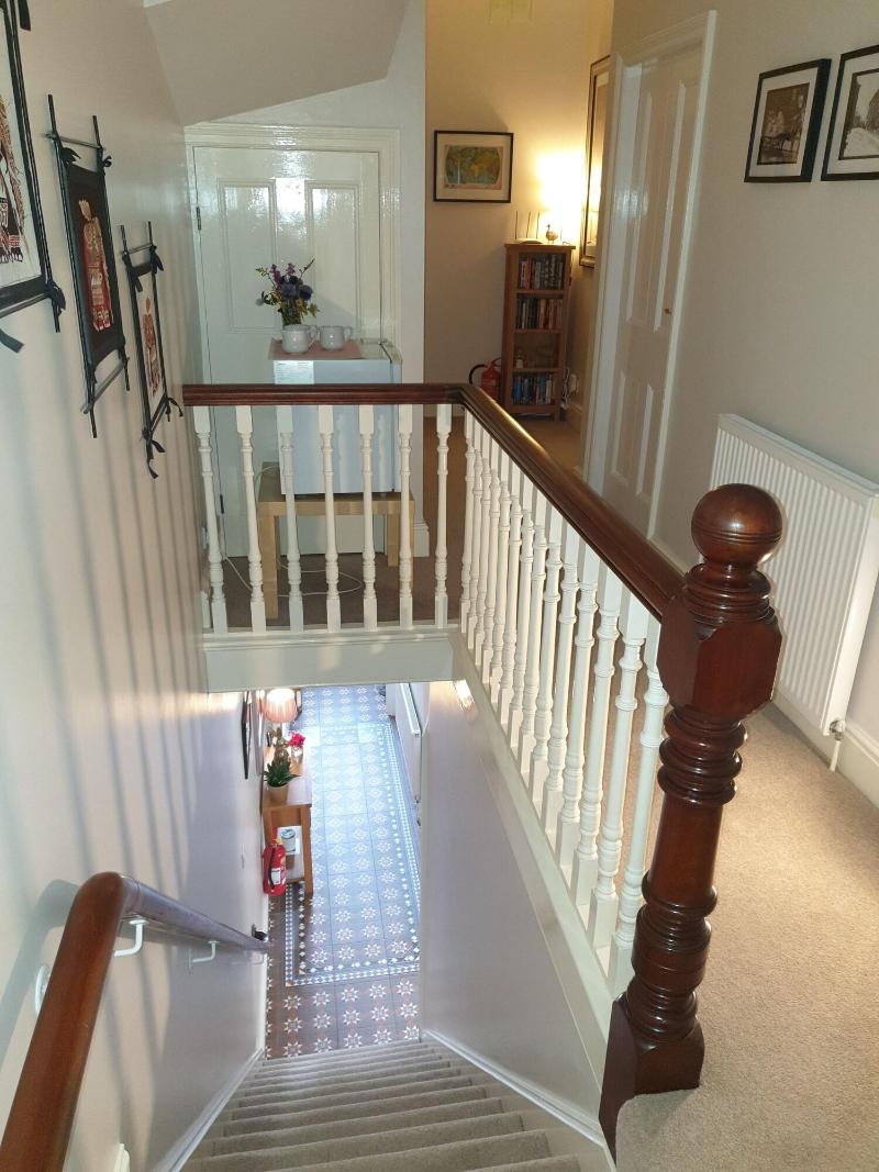 Lyndene image