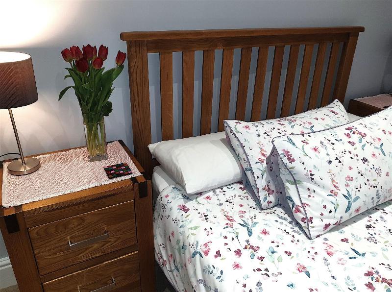 Lyndene image