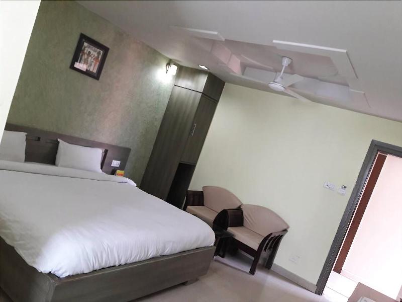 Hotel Raj Residency image
