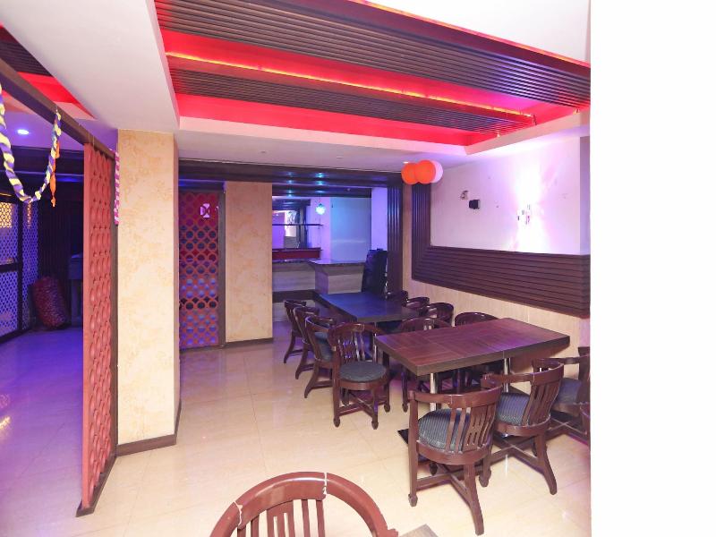 4312 Hotel Park Street image